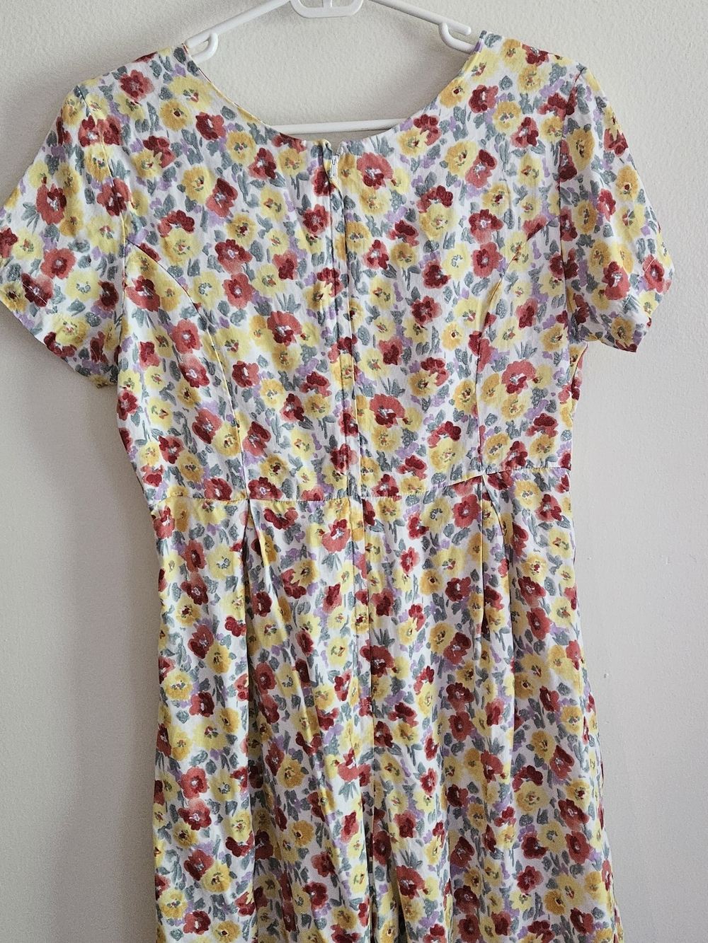 The Limited Floral Rayon Dress/Romper - Summer Yellow, Red & Lavender Blooms. - Picture 4 of 6